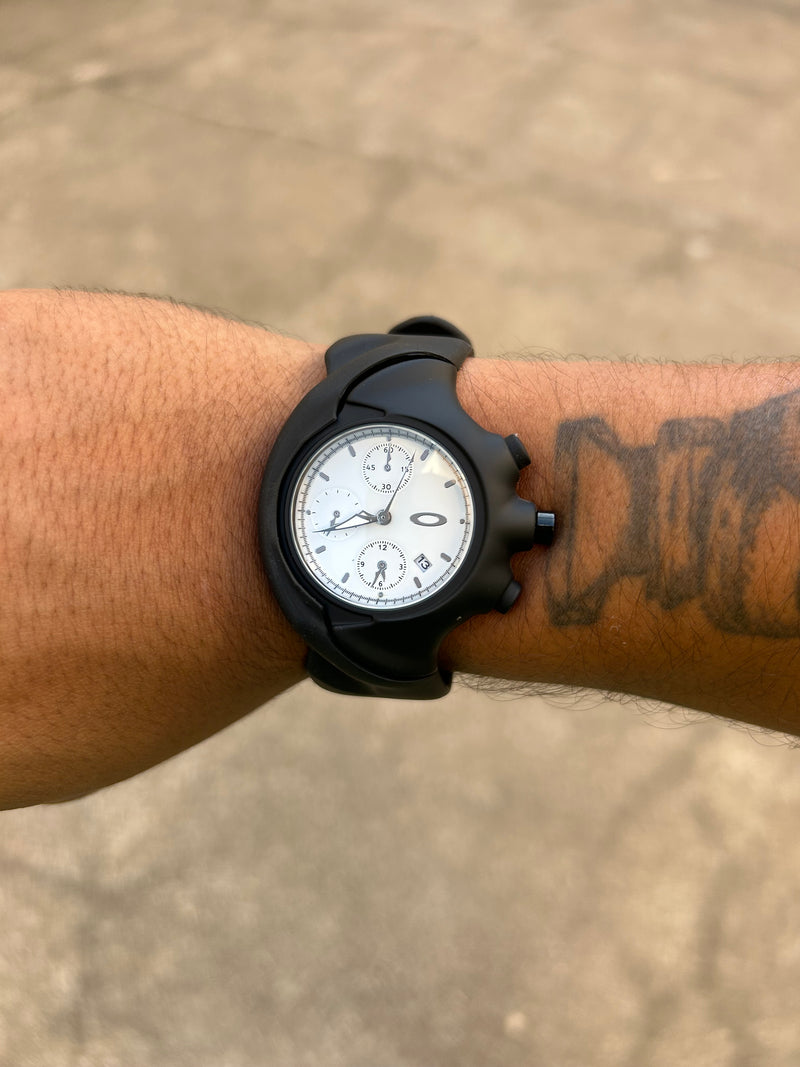 Detonator Black White