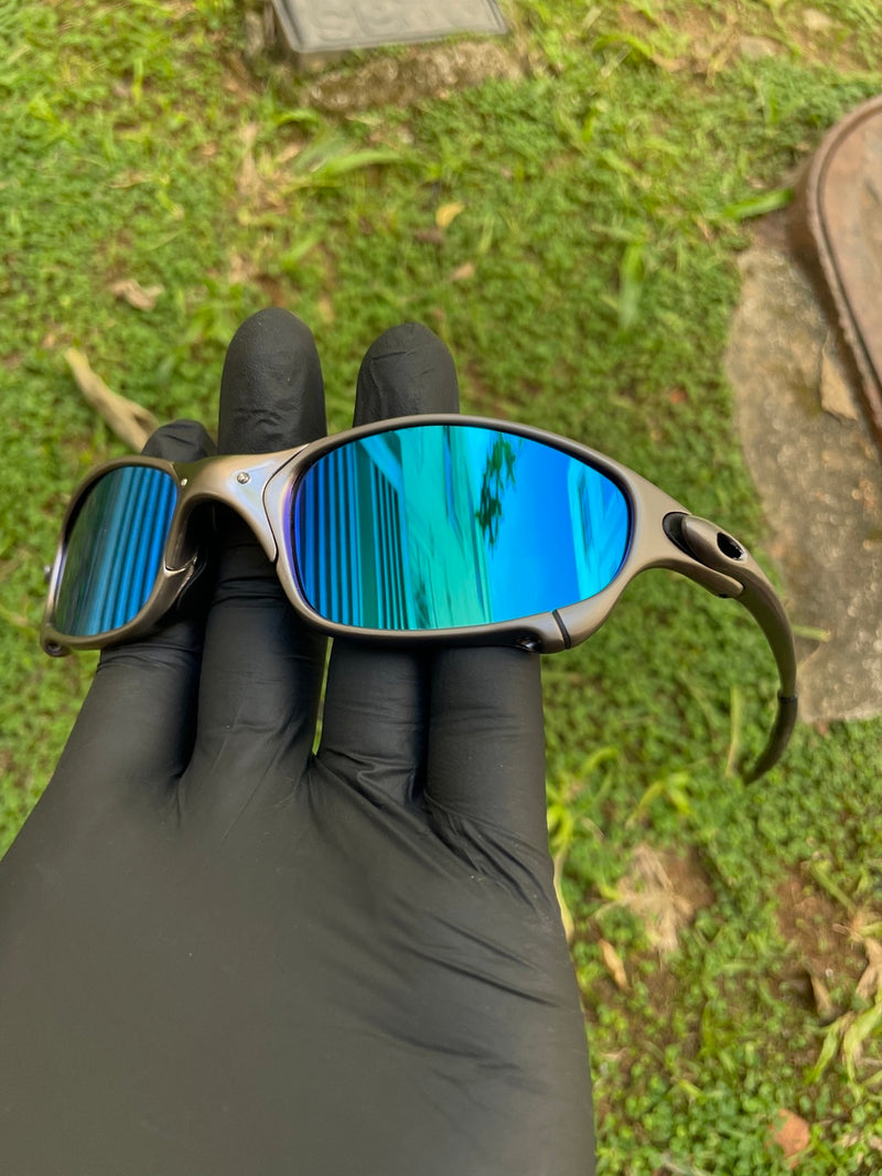 Juliet Carbon Polished Ice Thug