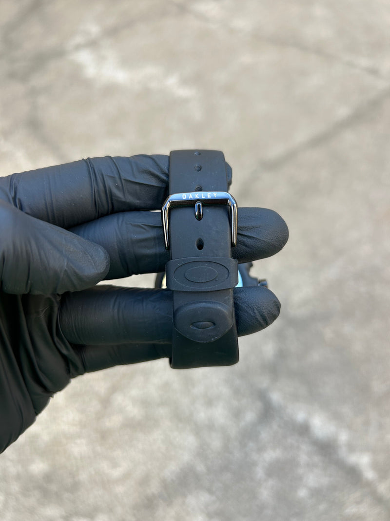Detonator Black White