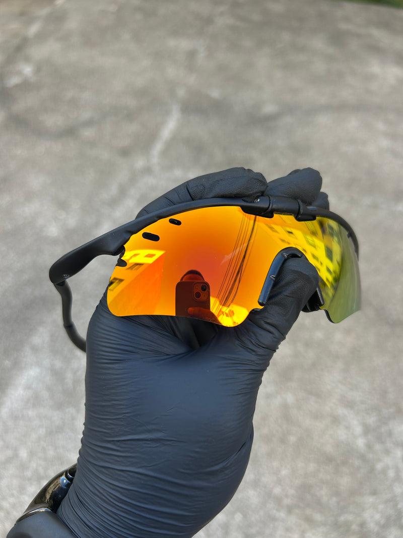 M Frame Carbon Fire