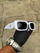 Óculos Prada Retrô White Black