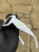 Óculos Prada Retrô White Black