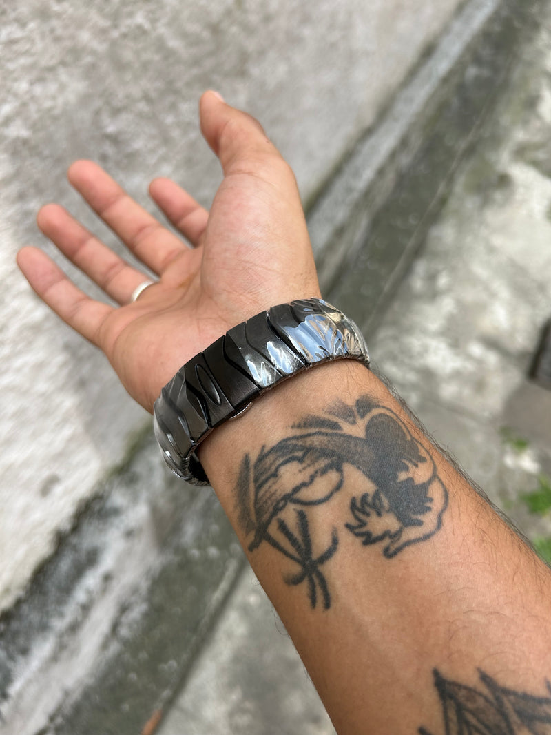 Blade 2.0 All Black Dial