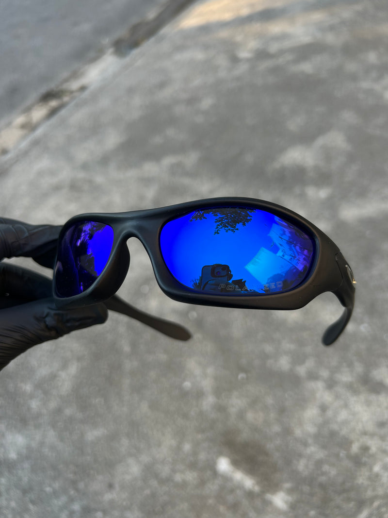 Monster Dog Neon Blue
