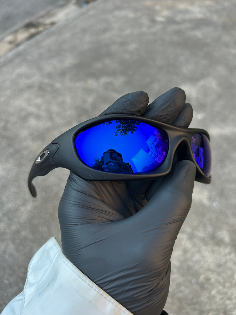 Monster Dog Neon Blue