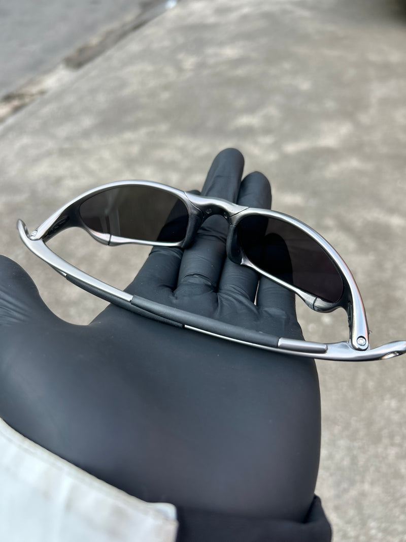 Juliet Carbon Polished Violeta