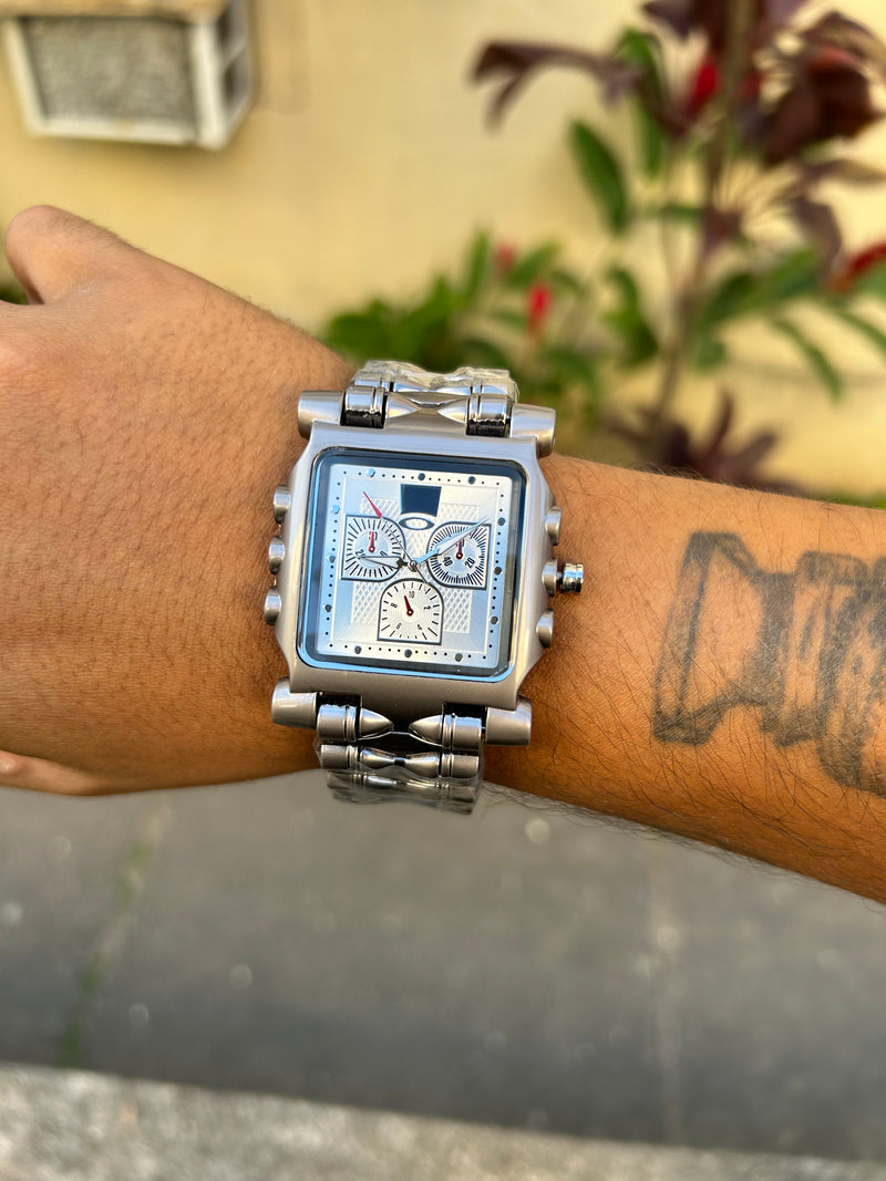Minute Machine White