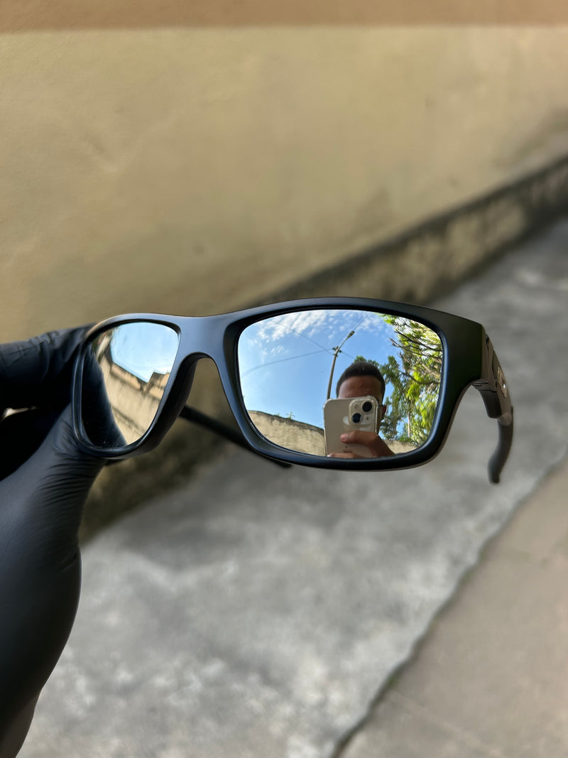 Jupiter Black Liquid Metal