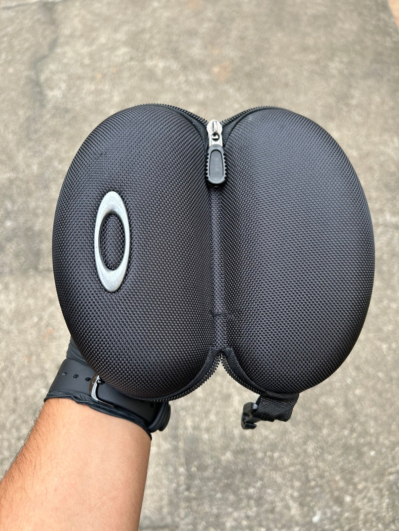 Case Oakley G Icon Metal