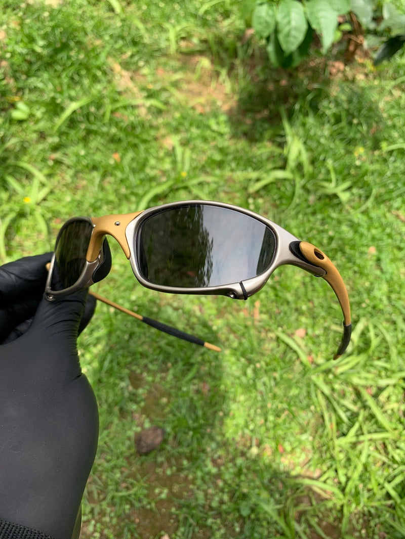 Juliet 24K Black