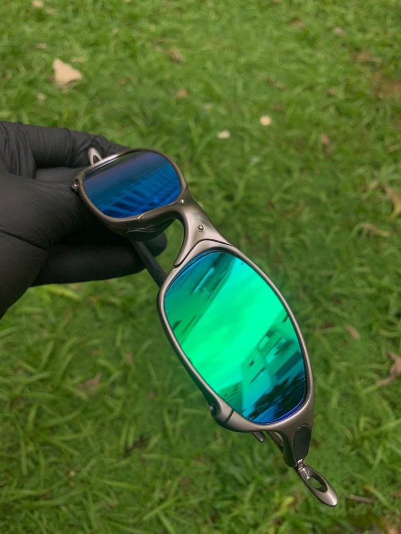 Juliet Carbon Polished Esmeralda