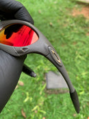 Splice Cinza Torch Red